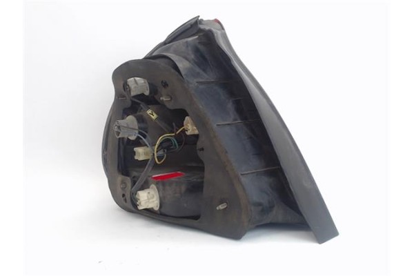 Recambio de piloto trasero derecho para hyundai sonata (y3) referencia OEM IAM 9240234520  
