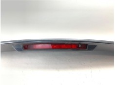 Recambio de aleron trasero para renault clio iv 0.9 limited referencia OEM IAM 960306579R  