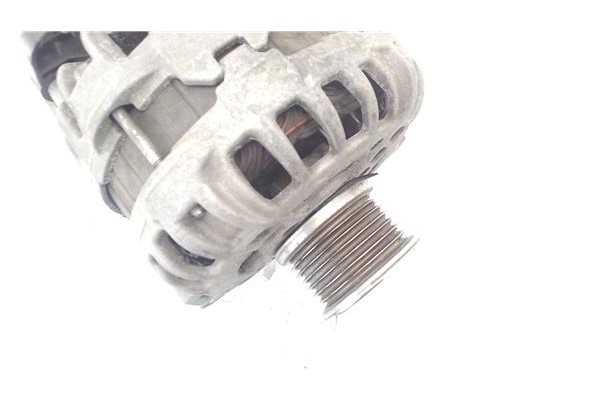Recambio de alternador para renault clio iv 0.9 limited referencia OEM IAM 231008918R  