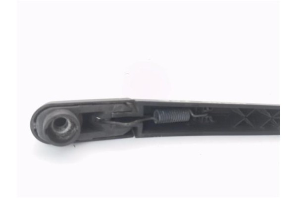 Recambio de brazo limpiaparabrisas trasero para renault clio iv 0.9 limited referencia OEM IAM 287806464R 287816193R 