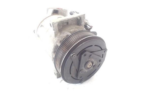 Recambio de compresor aire acond. para renault clio iv 0.9 limited referencia OEM IAM 926002352R  