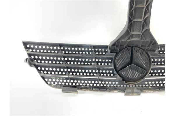 Recambio de rejilla capo para mercedes-benz clase c (bm 203) sportcoupe 1.8 c 200 compressor (203.742) referencia OEM IAM A20388