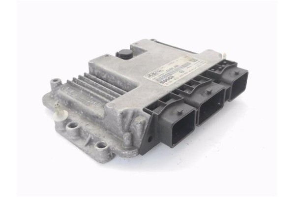 Recambio de centralita para ford focus c-max 1.6 tdci referencia OEM IAM 5M5112A650LB 281012486 