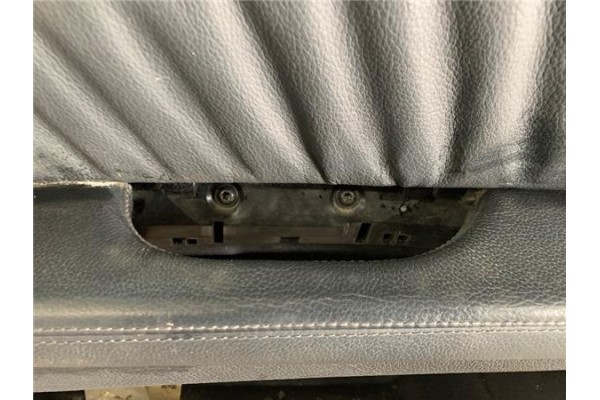 Recambio de puerta delantero derecha para mercedes-benz clase e (bm 211) berlina 3.2 e 320 (211.065) referencia OEM IAM A2117201