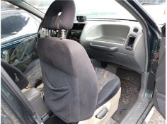 Recambio de asiento delantero derecho para nissan terrano ii (r20) 2.4 i 12v 4wd referencia OEM IAM 870000F 870000F005 