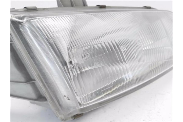 Recambio de faro delantero dcho para hyundai h-1 furgón 2.5 td referencia OEM IAM 921074A020  