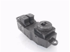 Recambio de mando elevalunas delantero izquierdo para hyundai h-1 furgón 2.5 td referencia OEM IAM 935704A000 935704A100 
