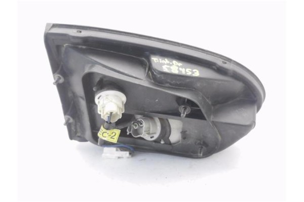 Recambio de piloto porton trasero derecho para hyundai h-1 furgón 2.5 td referencia OEM IAM 924064A0  