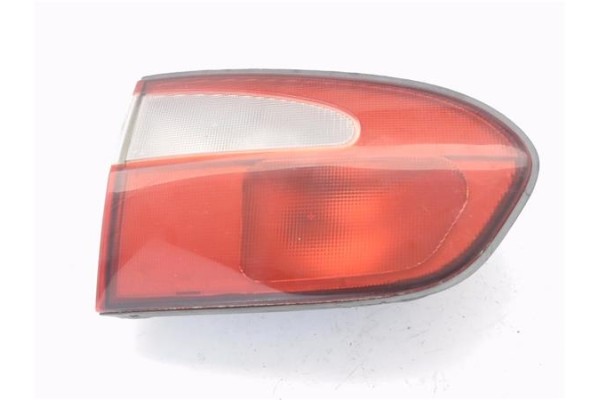 Recambio de piloto porton trasero izquierdo para hyundai h-1 furgón 2.5 td referencia OEM IAM 924054A0  