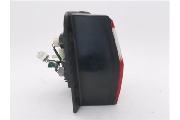 Recambio de piloto trasero derecho para hyundai h-1 furgón 2.5 td referencia OEM IAM R924024A0 924024A010 