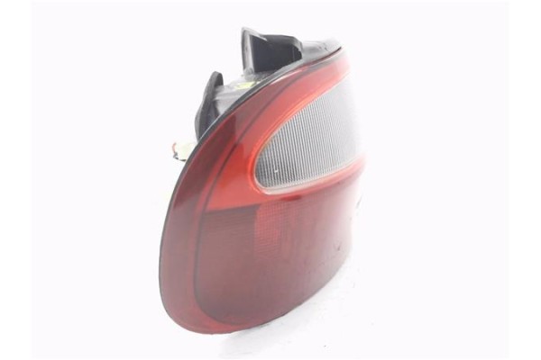 Recambio de piloto trasero izquierdo para hyundai h-1 furgón 2.5 td referencia OEM IAM 924014A0  