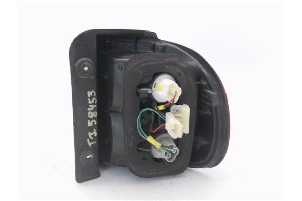 Recambio de piloto trasero izquierdo para hyundai h-1 furgón 2.5 td referencia OEM IAM 924014A0  