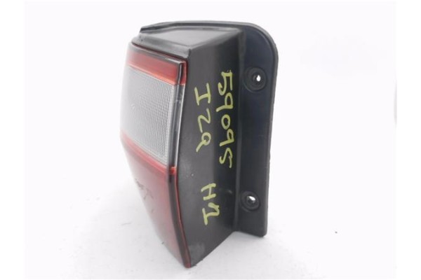 Recambio de piloto trasero izquierdo para hyundai h-1 furgón 2.5 td referencia OEM IAM 924014A0  