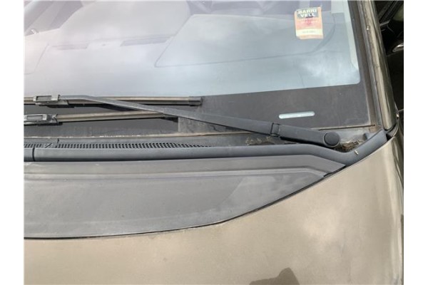 Recambio de brazo limpiaparabrisas delantero izquierdo para citroen c4 picasso 1.6 hdi referencia OEM IAM 6429FR  