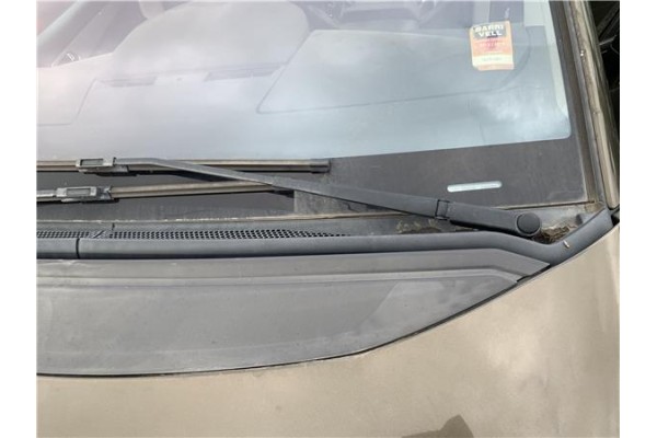 Recambio de brazo limpiaparabrisas delantero izquierdo para citroen c4 picasso 1.6 hdi referencia OEM IAM 6429FR  