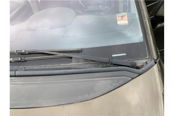 Recambio de brazo limpiaparabrisas delantero izquierdo para citroen c4 picasso 1.6 hdi referencia OEM IAM 6429FR  