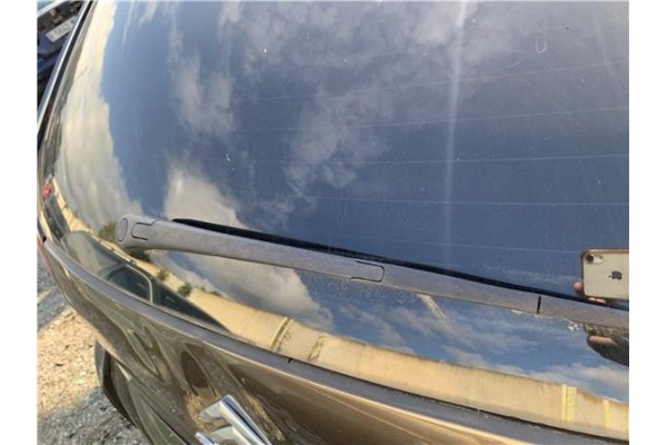 Recambio de brazo limpiaparabrisas trasero para citroen c4 picasso 1.6 hdi referencia OEM IAM 6429AS  