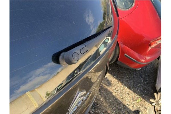 Recambio de brazo limpiaparabrisas trasero para citroen c4 picasso 1.6 hdi referencia OEM IAM 6429AS  