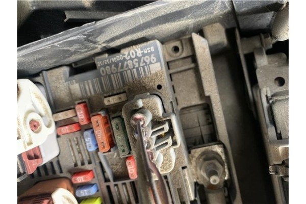 Recambio de bsm para citroen c4 picasso 1.6 hdi referencia OEM IAM 9675877980 BSMR0200 