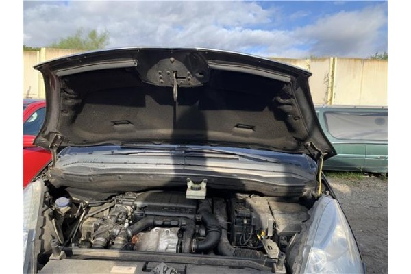 Recambio de capo para citroen c4 picasso 1.6 hdi referencia OEM IAM 7901N7  