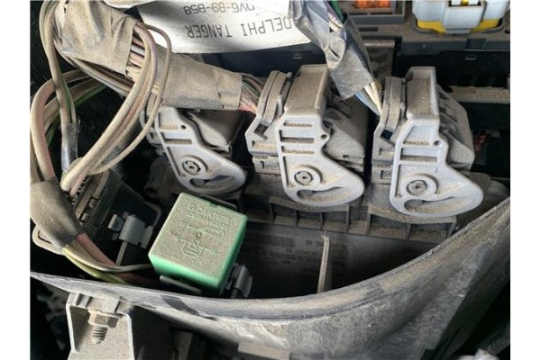 Recambio de centralita para citroen c4 picasso 1.6 hdi referencia OEM IAM 0281013334 9666986680 