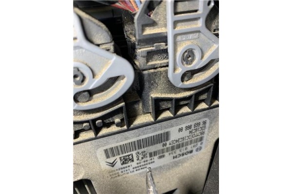 Recambio de centralita para citroen c4 picasso 1.6 hdi referencia OEM IAM 0281013334 9666986680 