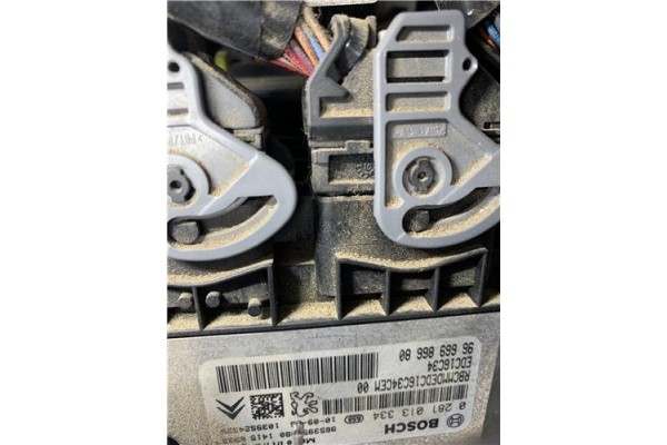Recambio de centralita para citroen c4 picasso 1.6 hdi referencia OEM IAM 0281013334 9666986680 