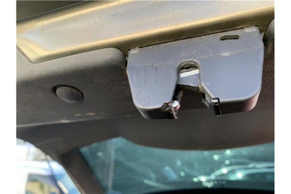 Recambio de cierre electromagnetico porton para citroen c4 picasso 1.6 hdi referencia OEM IAM 871992 8719G5 