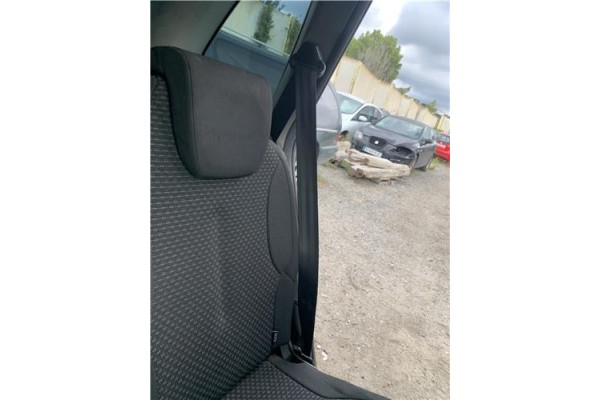 Recambio de cinturon seguridad trasero izquierdo para citroen c4 picasso 1.6 hdi referencia OEM IAM 8974XW  