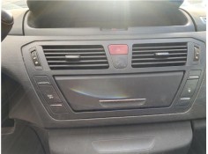 Recambio de consola para citroen c4 picasso 1.6 hdi referencia OEM IAM 8265AJ  