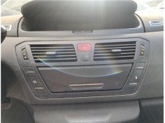 Recambio de consola para citroen c4 picasso 1.6 hdi referencia OEM IAM 8265AJ  