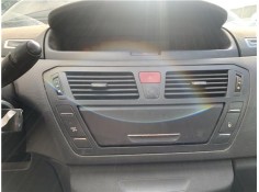 Recambio de consola para citroen c4 picasso 1.6 hdi referencia OEM IAM 8265AJ  