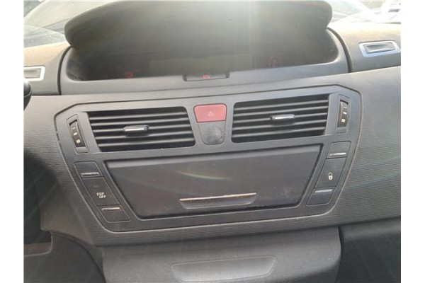 Recambio de consola para citroen c4 picasso 1.6 hdi referencia OEM IAM 8265AJ  