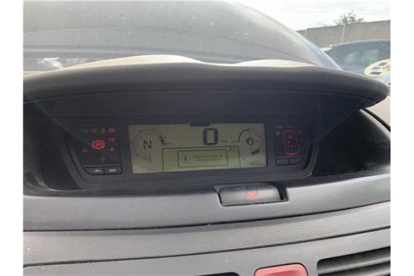 Recambio de cuadro completo para citroen c4 picasso 1.6 hdi referencia OEM IAM 6103V1 6103KX 