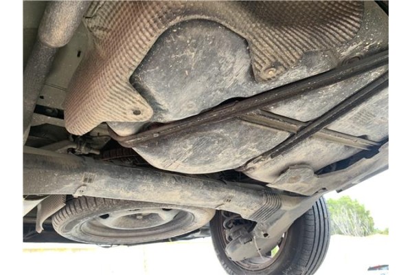 Recambio de deposito combustible para citroen c4 picasso 1.6 hdi referencia OEM IAM 2002466A 1608178680 