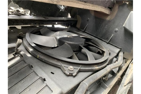 Recambio de electroventilador para citroen c4 picasso 1.6 hdi referencia OEM IAM 1253L4  