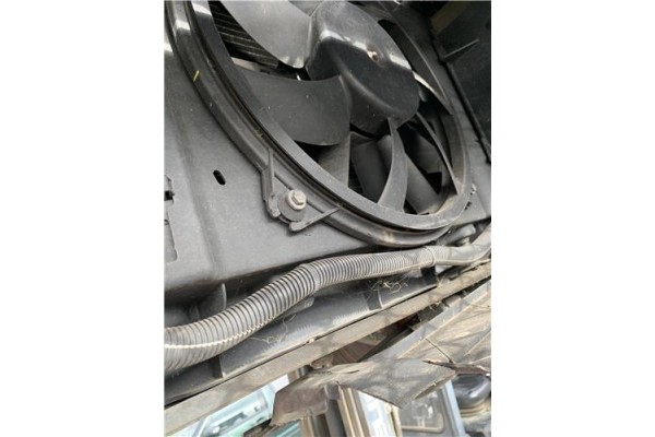 Recambio de electroventilador para citroen c4 picasso 1.6 hdi referencia OEM IAM 1253L4  