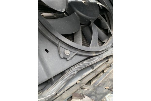 Recambio de electroventilador para citroen c4 picasso 1.6 hdi referencia OEM IAM 1253L4  