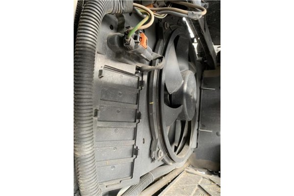 Recambio de electroventilador para citroen c4 picasso 1.6 hdi referencia OEM IAM 1253L4  