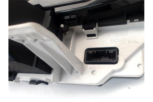 Recambio de cuadro completo para toyota yaris (ksp9/scp9/nlp9) 1.0 vvt-i referencia OEM IAM 83800-0DJ00  