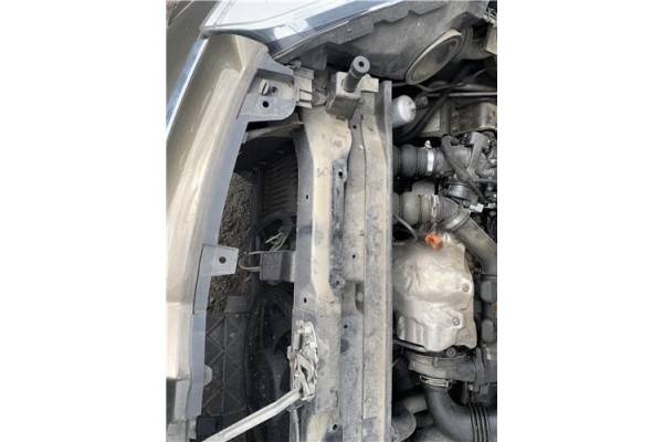 Recambio de frente delantero para citroen c4 picasso 1.6 hdi referencia OEM IAM 9774701 7104EY 