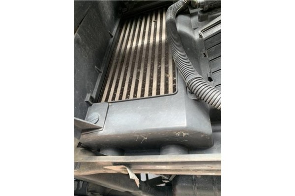 Recambio de intercooler para citroen c4 picasso 1.6 hdi referencia OEM IAM 384H5  