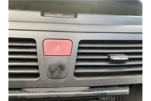 Recambio de interruptor luces emergencia para citroen c4 picasso 1.6 hdi referencia OEM IAM 6554VH  