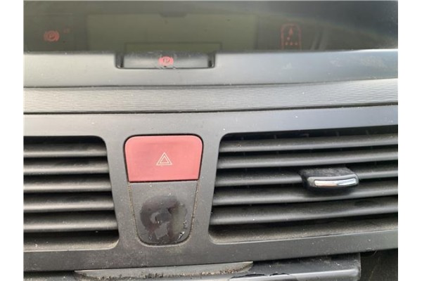 Recambio de interruptor luces emergencia para citroen c4 picasso 1.6 hdi referencia OEM IAM 6554VH  