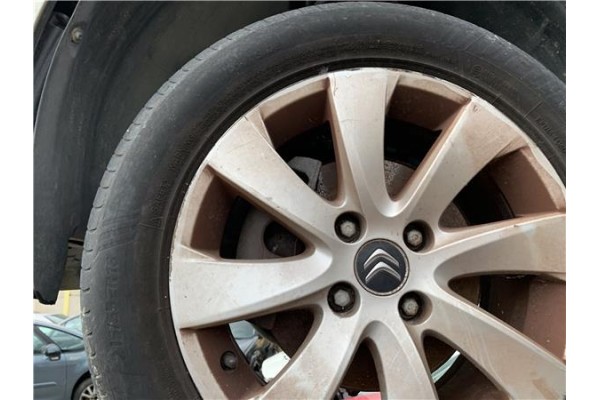 Recambio de llanta para citroen c4 picasso 1.6 hdi referencia OEM IAM 5402Q3  
