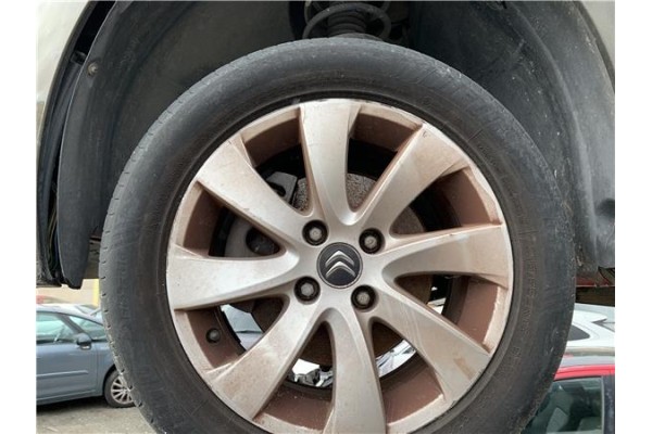 Recambio de llanta para citroen c4 picasso 1.6 hdi referencia OEM IAM 5402Q3  
