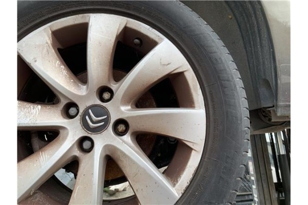 Recambio de llanta para citroen c4 picasso 1.6 hdi referencia OEM IAM 5402Q3  