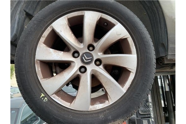Recambio de llanta para citroen c4 picasso 1.6 hdi referencia OEM IAM 5402Q3  