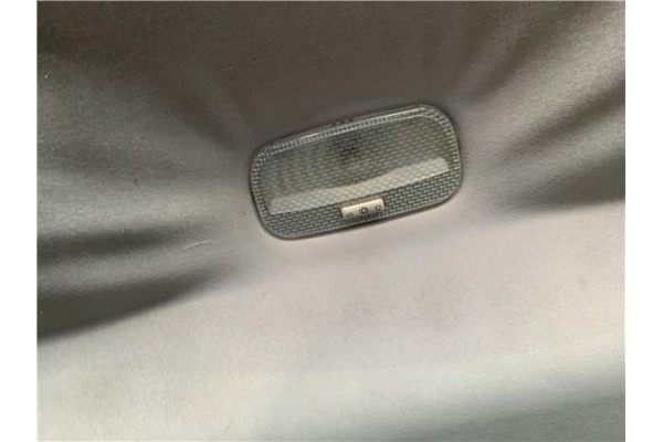 Recambio de luz trasero central techo para citroen c4 picasso 1.6 hdi referencia OEM IAM 6362Q0  