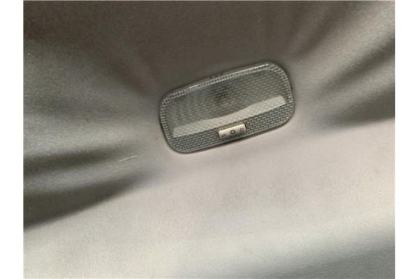 Recambio de luz trasero central techo para citroen c4 picasso 1.6 hdi referencia OEM IAM 6362Q0  